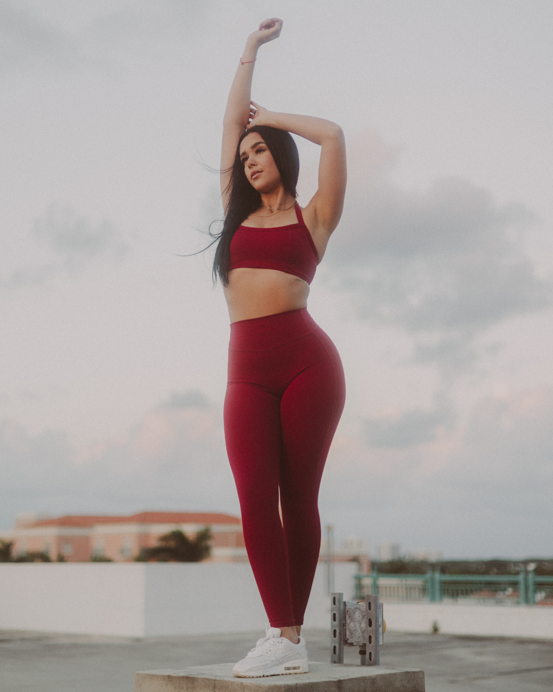 Emanate Leggings